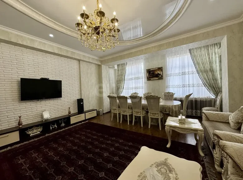 Kvartira 155 m² Toshkentda