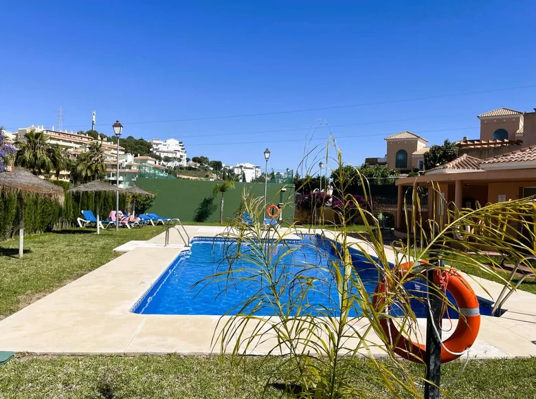 Stadthaus 3 Schlafzimmer 324 m² Mijas, Spanien