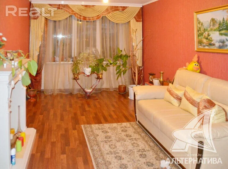 Квартира 4 комнаты 82 м² Брест, Беларусь