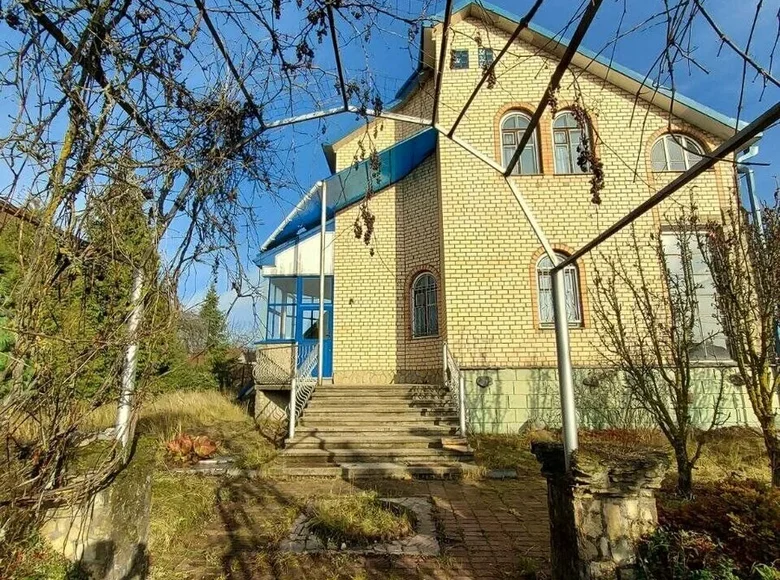 Cottage 232 m² Kalodziscanski sielski Saviet, Belarus