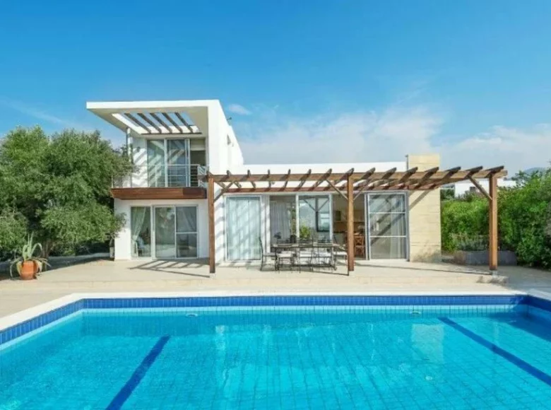 Villa de tres dormitorios 135 m² Agios Amvrosios, Chipre del Norte