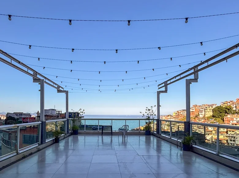 Propriété commerciale 560 m² à Regiao Geografica Imediata do Rio de Janeiro, Brésil