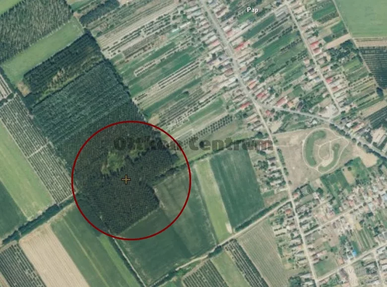 Land 20 000 m² Pap, Hungary
