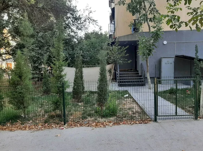 Kvartira 2 xonalar 80 m² Beshkurganda