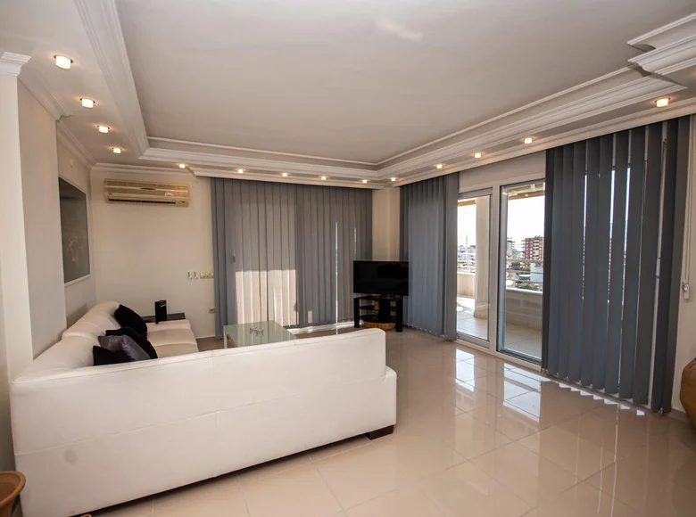 Duplex 4 rooms 180 m² Alanya, Turkey