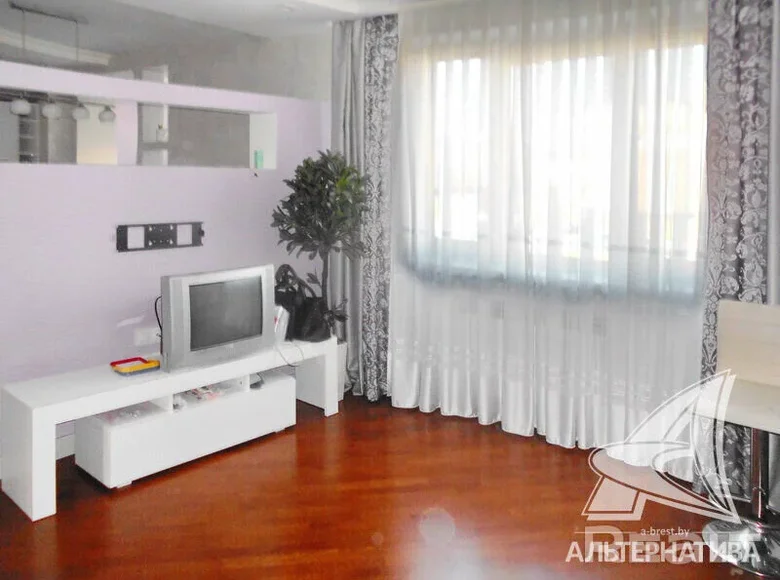 Apartamento 2 habitaciones 59 m² Kobriny, Bielorrusia