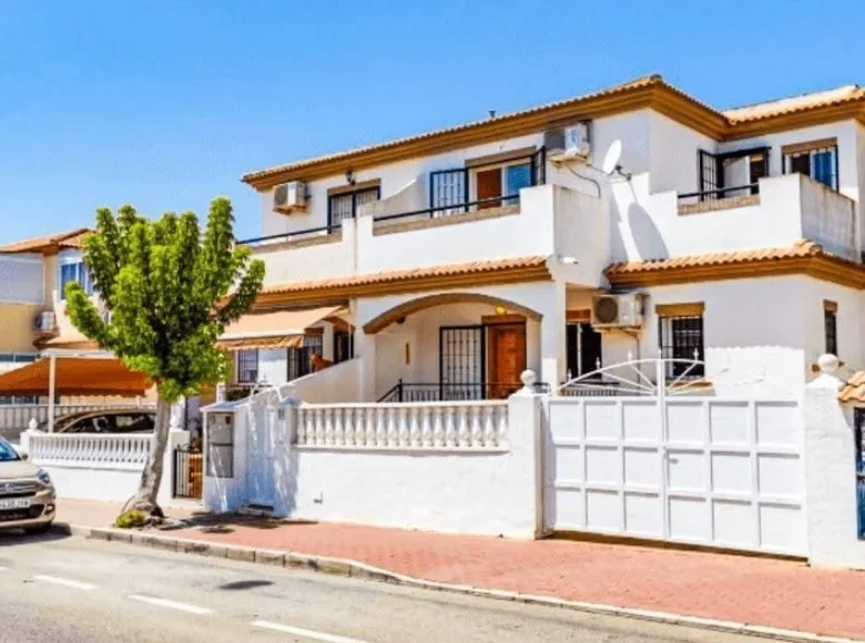 3 bedroom house  Torrevieja, Spain