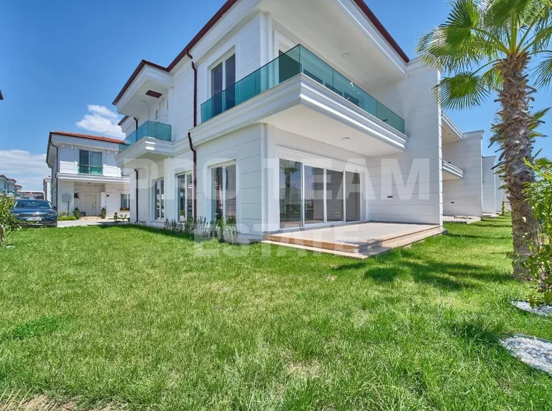 Villa de 5 pièces 278 m² Doesemealti, Turquie