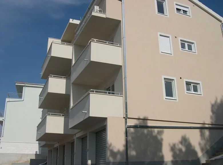 Квартира 2 комнаты 47 м² Сплитско-Далматинская жупания, Хорватия