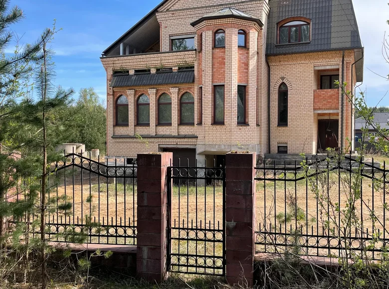 Dom 778 m² Kalodziscanski selski Savet, Białoruś