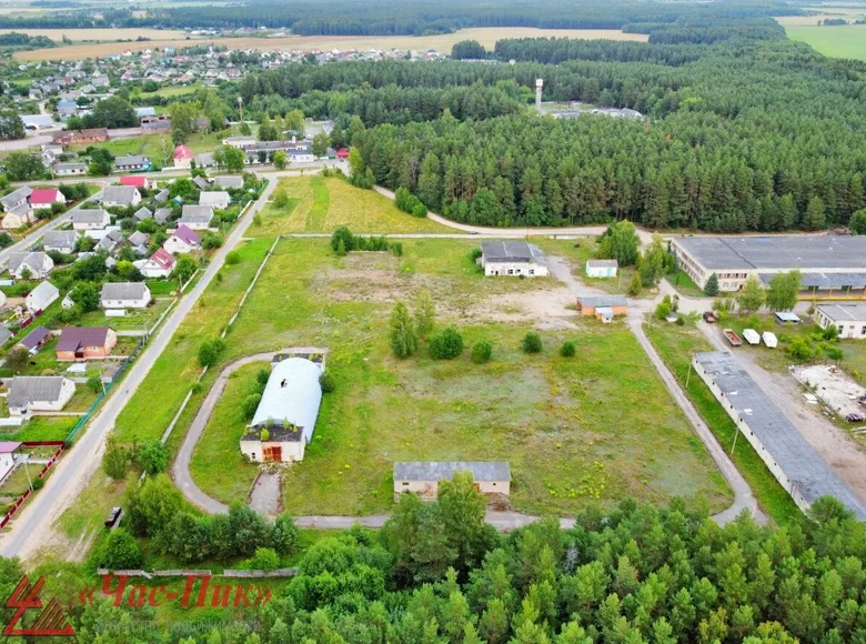 Commercial property 590 m² in Uzda, Belarus