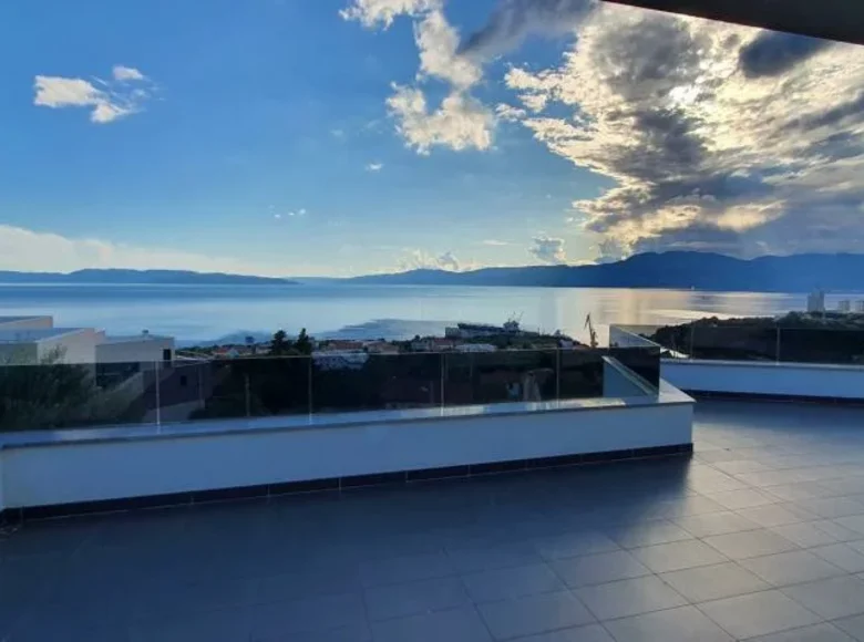 4 bedroom Villa 313 m² Bakar, Croatia