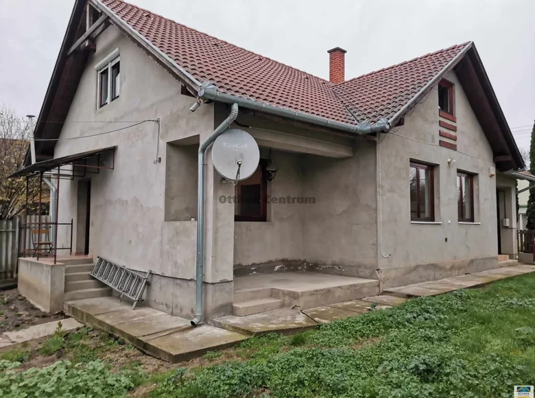 Casa 6 habitaciones 185 m² Tarany, Hungría