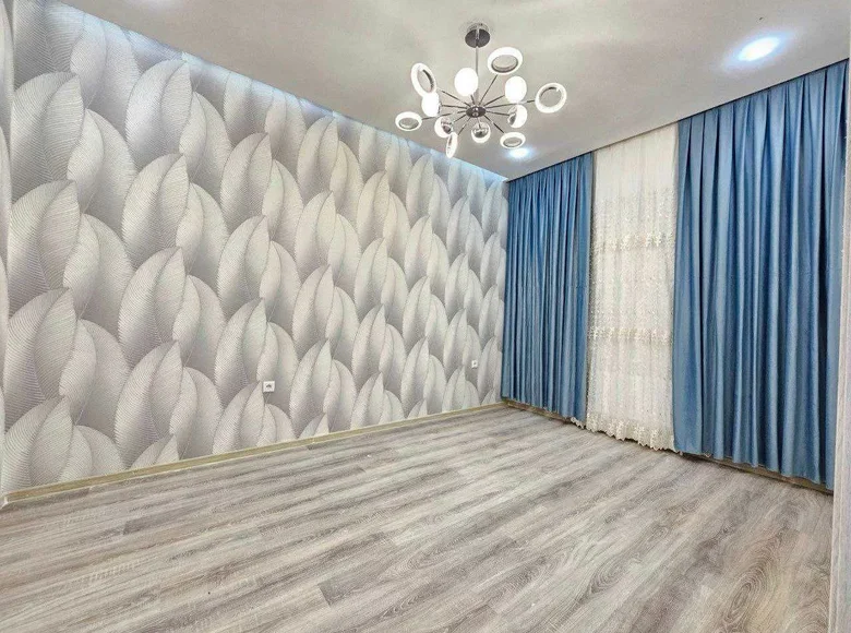 Kvartira 3 xonalar 73 m² Khanabadda