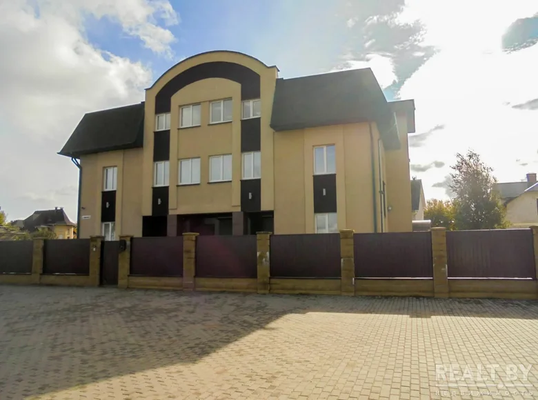Casa de campo 611 m² Minsk, Bielorrusia