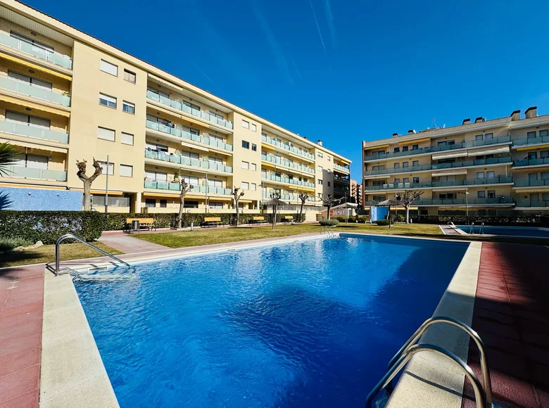 2 bedroom apartment 86 m² Lloret de Mar, Spain