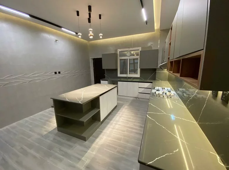 Adosado 7 habitaciones 307 m² Ajmán, Emiratos Árabes Unidos