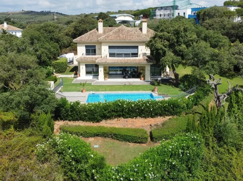 5 bedroom villa 712 m² San Roque, Spain