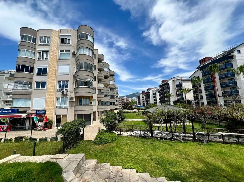 Mieszkanie 3 pokoi 80 m² Karakocali, Turcja