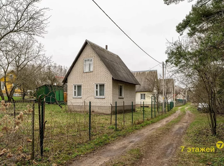 Casa 72 m² Ratomka, Bielorrusia