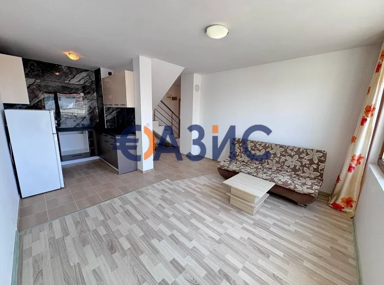 Mieszkanie 3 pokoi 180 m² Rawda, Bułgaria