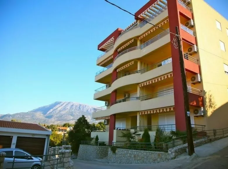 Apartamento 2 habitaciones 103 m² Utjeha, Montenegro