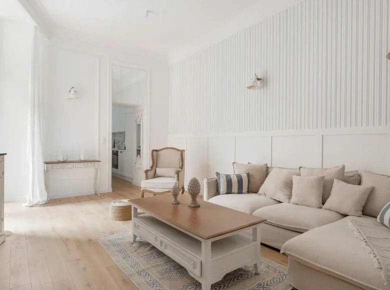 3 room apartment 101 m² Warsaw, Poland