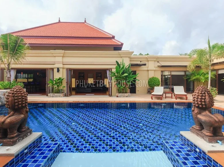 5 bedroom villa 280 m² Rawai, Thailand