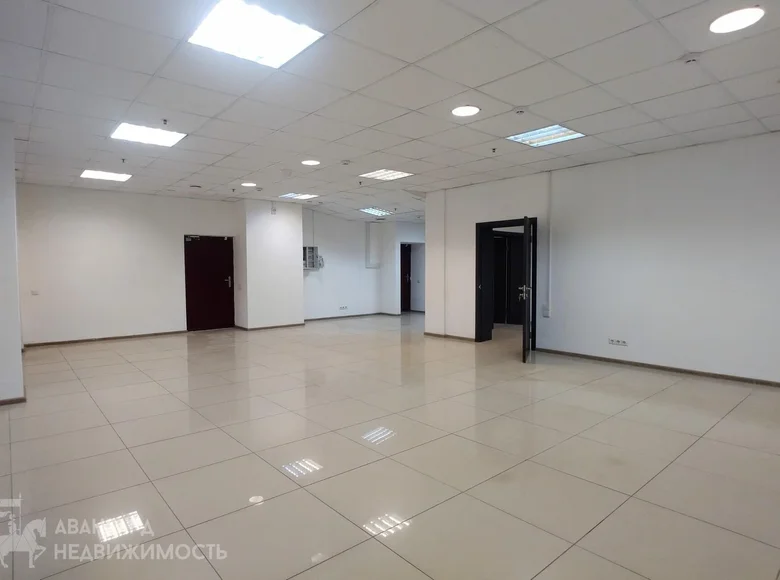 Офис 108 м² Минск, Беларусь