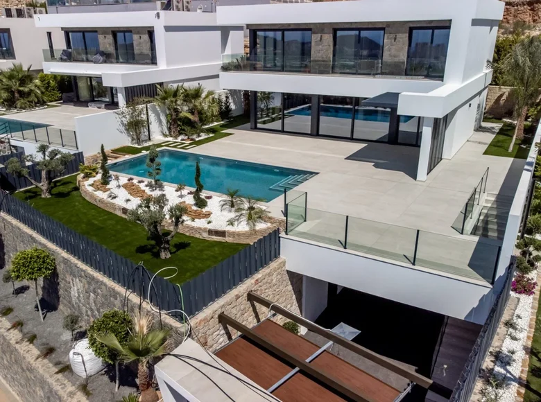 4 bedroom Villa 635 m² Izhevsk, Russia