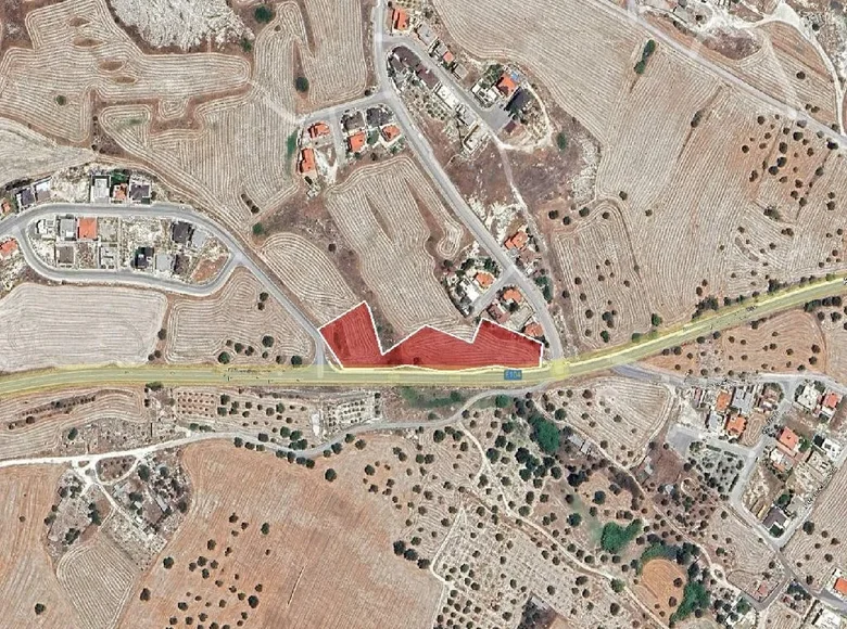Atterrir  Kaló Chorió Lárnakas, Chypre