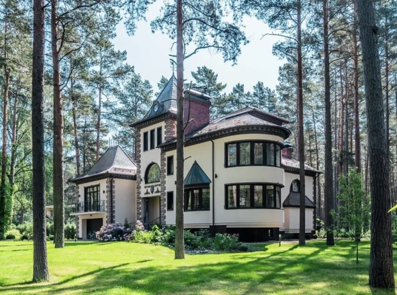 Maison 10 chambres 800 m² Jurmala, Lettonie