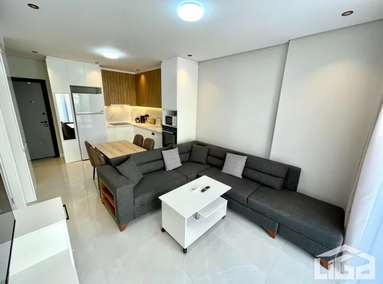 Mieszkanie 2 pokoi 65 m² Alanya, Turcja