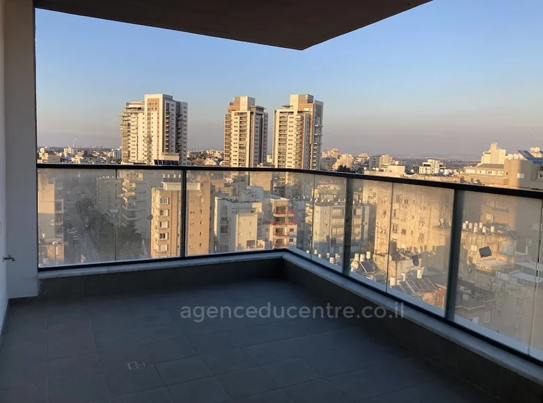 Apartamento 4 habitaciones 110 m² Netanya, Israel