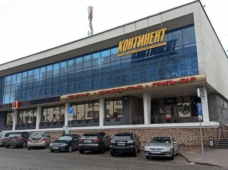 Commercial property 2 188 m² in Homyel, Belarus
