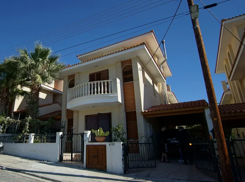 4 bedroom house 228 m² Demos Agiou Athanasiou, Cyprus