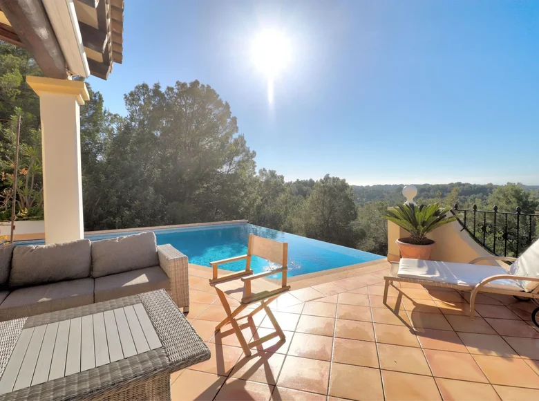 Castle 5 bedrooms 415 m² Palma de Mallorca, Spain