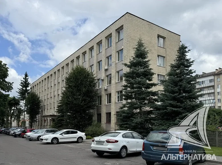 Commercial property 689 m² in Brest, Belarus