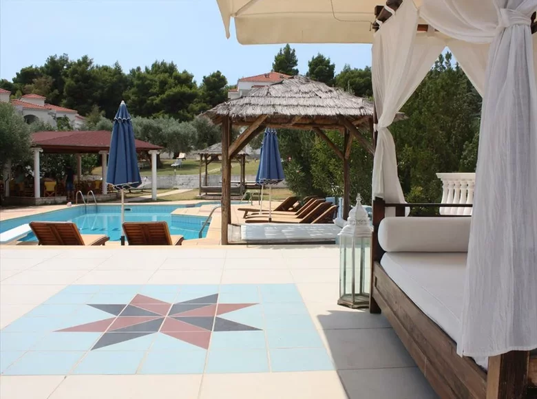 Hotel 580 m² Sykia, Griechenland