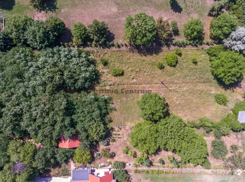 Land 798 m² Paty, Hungary