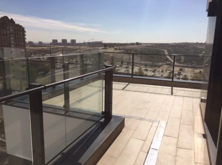 Wohnung 2 Schlafzimmer 100 m² Madrid, Spanien