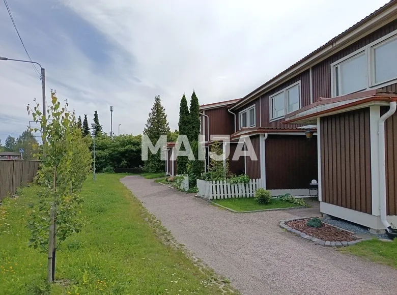 Apartamento 4 habitaciones 98 m² Helsinki sub region, Finlandia