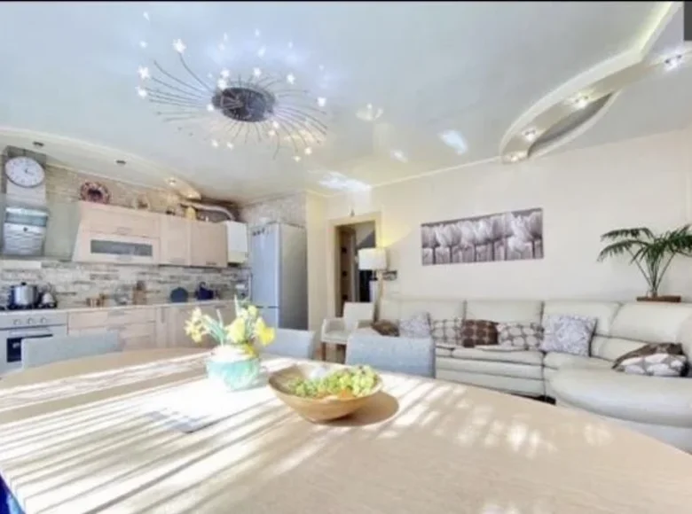 Maison 5 chambres 198 m² Odessa, Ukraine