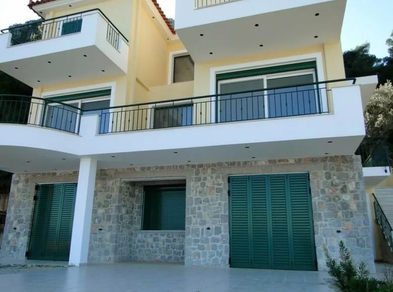 4 bedroom house 235 m² Municipality of Epidaurus, Greece