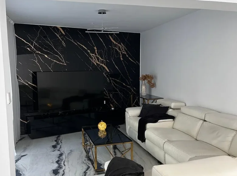 Dom 4 pokoi 170 m² Agios Tychonas, Cypr