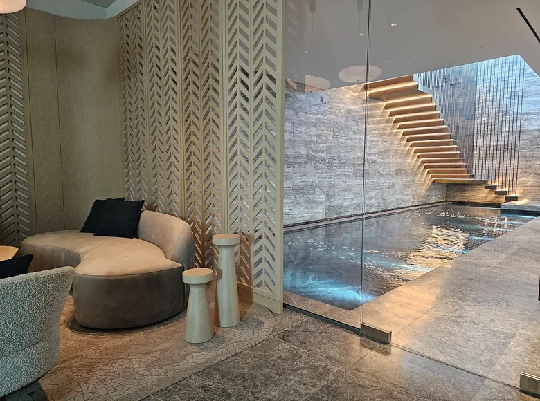 Mieszkanie 5 pokojów 615 m² Koinoteta Agiou Tychona, Cypr