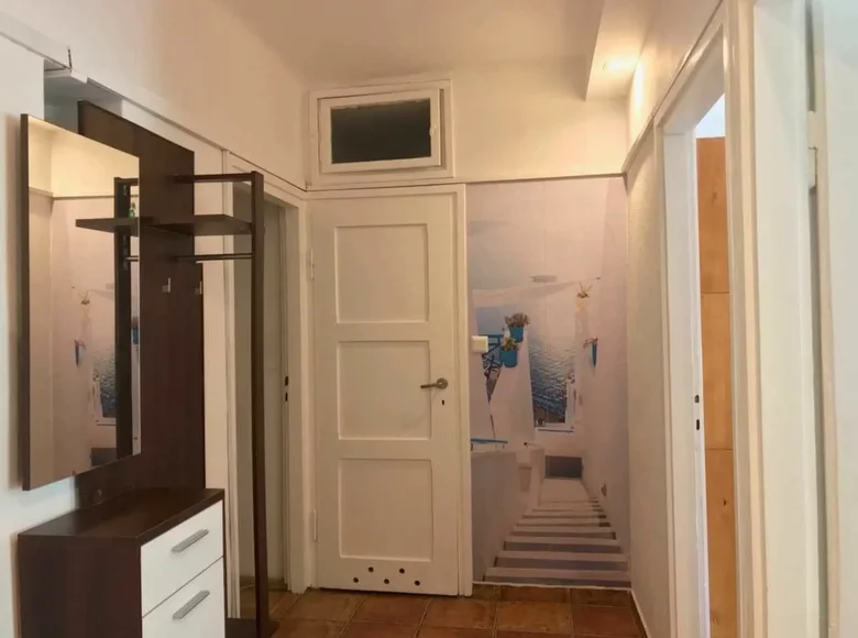 2 room apartment 45 m² in Warsaw, Poland