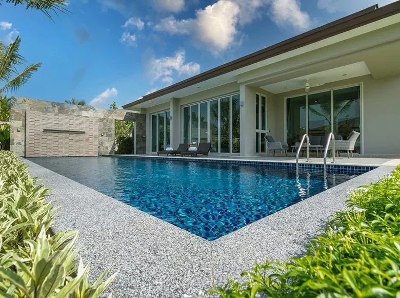 Dom 3 pokoi 287 m² Phuket, Tajlandia