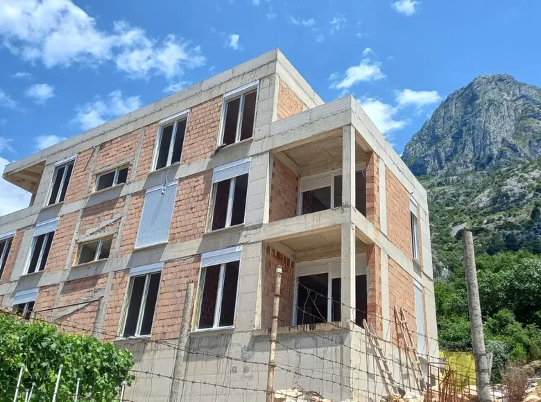 Wohnung 1 Schlafzimmer 49 m² Dobrota, Montenegro