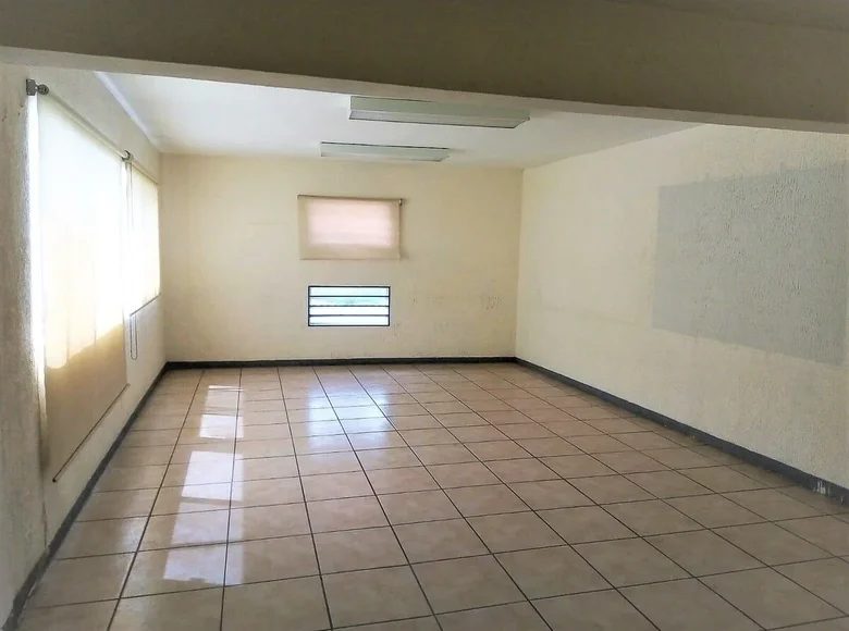 Dom 3 pokoi 205 m² Irapuato, Meksyk